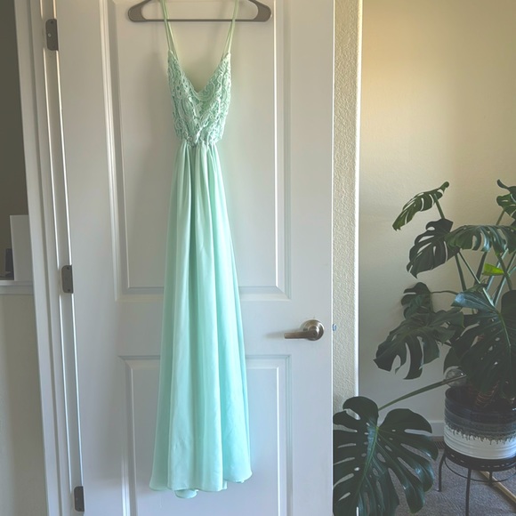 Charlotte Rouse Mint Lace Flowy Dress - Picture 1 of 4